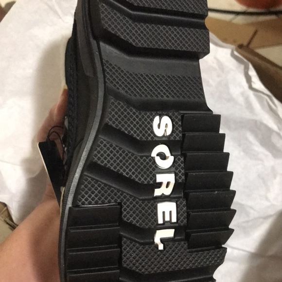 New Sorel Tivoli IV Waterproof insulated boots 6  BNIB NEW - Picture 4 of 7